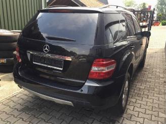 Mercedes ML  picture 3