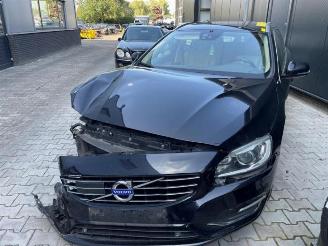 Uttjänta bilar auto Volvo V-60 V60 I (FW/GW), Combi, 2010 / 2018 2.4 D6 20V Plug-in Hybrid AWD 2015/8