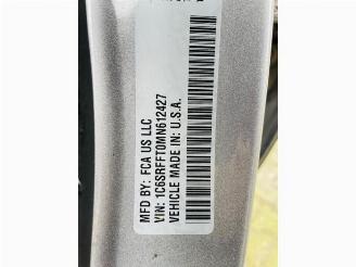 Dodge Ram 1500 Crew Cab (DS), Pick-up, 2010 / 2018 5.7 Hemi V8 4x4 picture 9