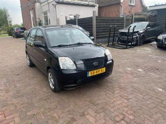 Kia Picanto Picanto (BA), Hatchback, 2004 / 2011 1.0 12V picture 3