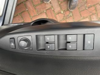 Opel Antara Antara (LA6), SUV, 2006 / 2017 3.2 V6 24V 4x4 picture 11