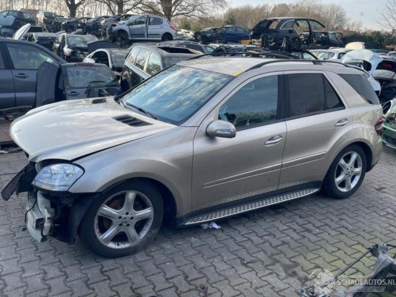 Mercedes ML ML II (164/4JG), SUV, 2005 / 2011 3.0 ML-320 CDI 4-Matic V6 24V