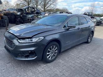 rozbiórka samochody osobowe Ford Mondeo Mondeo V Wagon, Combi, 2014 / 2022 2.0 Hybrid 16V 2019