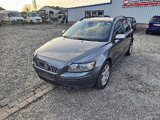 Dezmembrări autoturisme Volvo V-50 2.0D Grijs 45500 Onderdelen D4204T Motor 2006/3