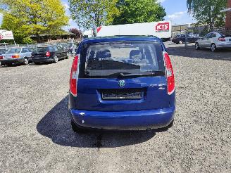 Skoda Roomster 1.2 12V Blauw LF5A Onderdelen CGPA Motor picture 7