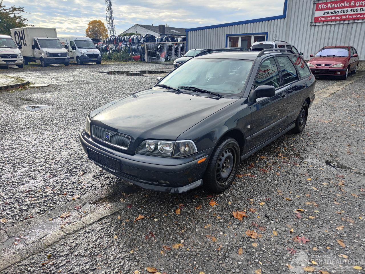 Volvo V-40 1.8 Zwart 332-22 Onderdelen B4184S2 Motor