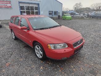 Volvo V-70 Rood 612-46 Onderdelen M66 Bak picture 3