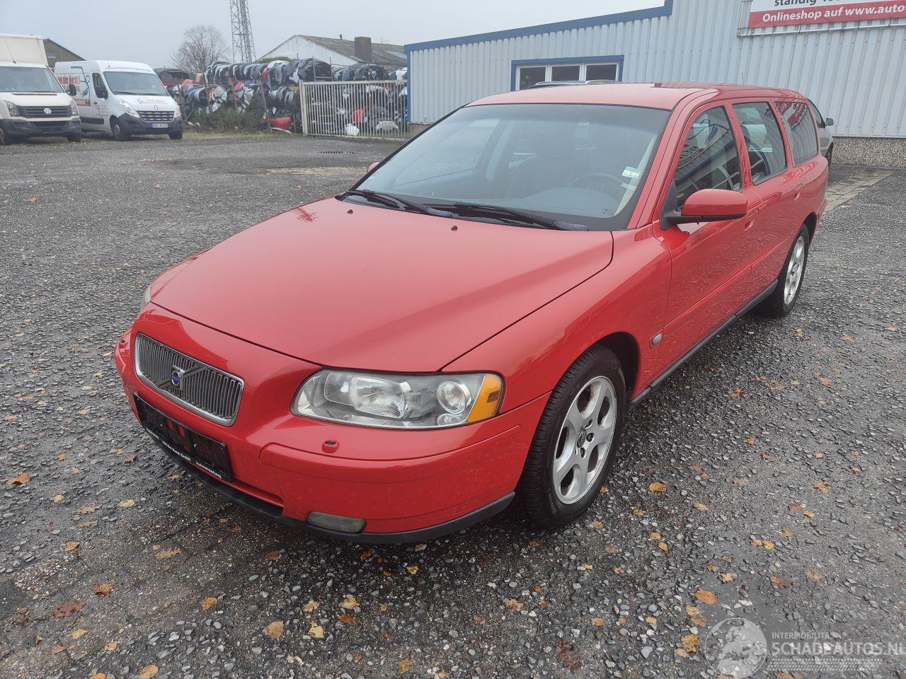 Volvo V-70 Rood 612-46 Onderdelen M66 Bak