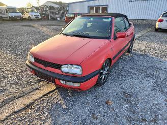 Uttjänta bilar auto Volkswagen Golf 3 Cabrio 1.8 Rood LP3G Onderdelen ABS Motor 1994/5