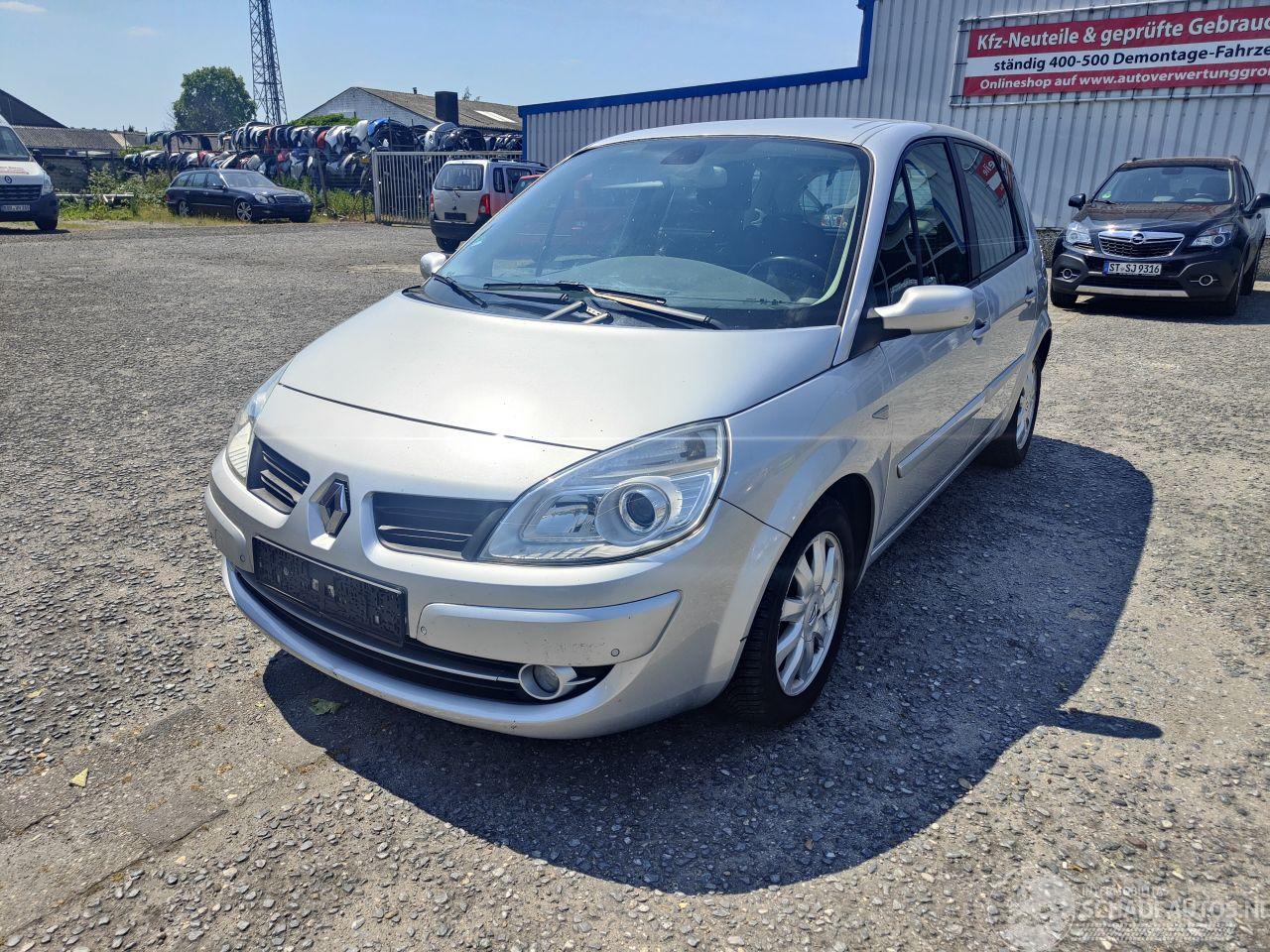 Renault Scenic 1.6 16V Zilver TED69 Onderdelen K4M766 Motor