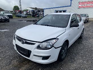 Hyundai I-30 1.4 picture 1