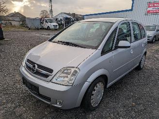 krockskadad bil bedrijf Opel Meriva 1.4 Gasanlage 2005/8