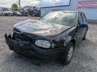 Dezmembrări autoturisme Volkswagen Golf 1.4 1998/5