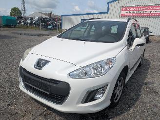 Uttjänta bilar auto Peugeot 308 1.6 2011/6
