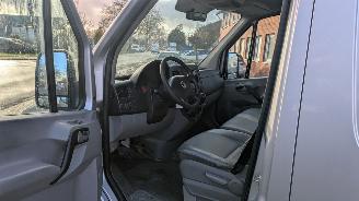 Volkswagen Crafter 2.5 TDI picture 16