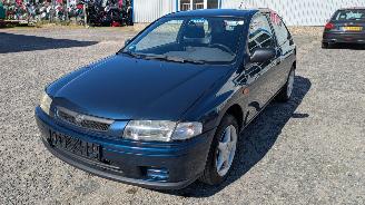 Mazda 323 1.4 picture 1