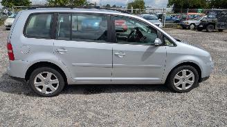 rozbiórka samochody osobowe Volkswagen Touran 2.0 TDI 2006/7