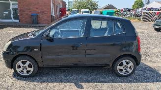 Kia Picanto LX picture 7