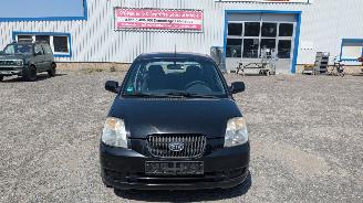 Kia Picanto LX picture 2