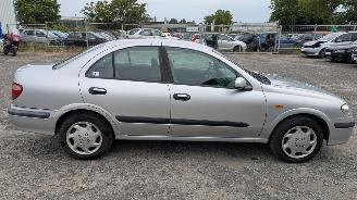 Nissan Almera  picture 4