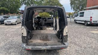 Volkswagen Transporter T5 picture 6