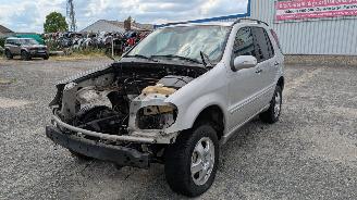 demontáž osobní automobily Mercedes ML 163 2003/1