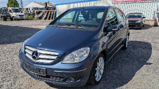 Vrakbiler auto Mercedes B-klasse B 200 2007/3