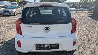 Kia Picanto 1.0 picture 6