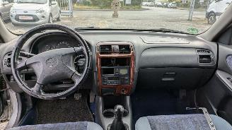 Mazda 626 2.0 picture 11