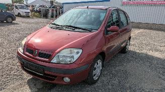 demontáž osobní automobily Renault Scenic 1.6 2003/2