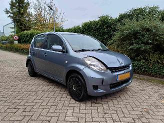 Daihatsu Sirion 2          1.3-16V Exclusive automaat picture 3