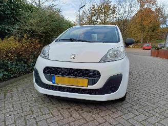 Peugeot 107 1.0 Access Accent airco  * MOTORSCHADE * picture 17