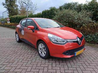Renault Clio 1.5 dCi ECO Expression 5drs picture 3