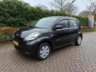 Vaurioauto  passenger cars Daihatsu Sirion 1.3-16V Comfort 2008/4