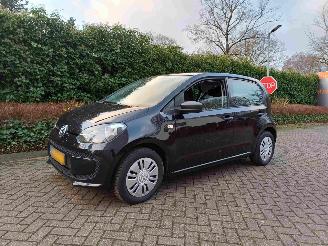 Volkswagen Up! 1.0 take up! BlueMotion airco 5drs picture 3