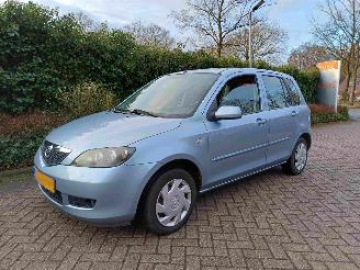 uszkodzony samochody osobowe Mazda 2 1.4 Touring 2007/8