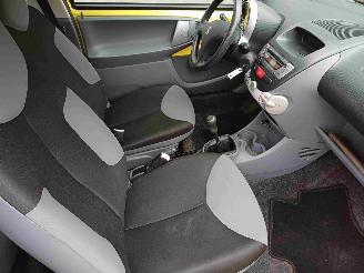 Peugeot 107 1.0-12V XR picture 7