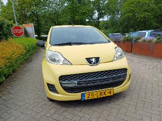 Peugeot 107 1.0-12V XR picture 12