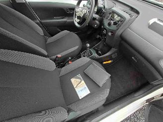 Toyota Aygo 1.0 VVT-i x-fun picture 5