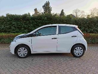Toyota Aygo 1.0 VVT-i x-fun picture 11