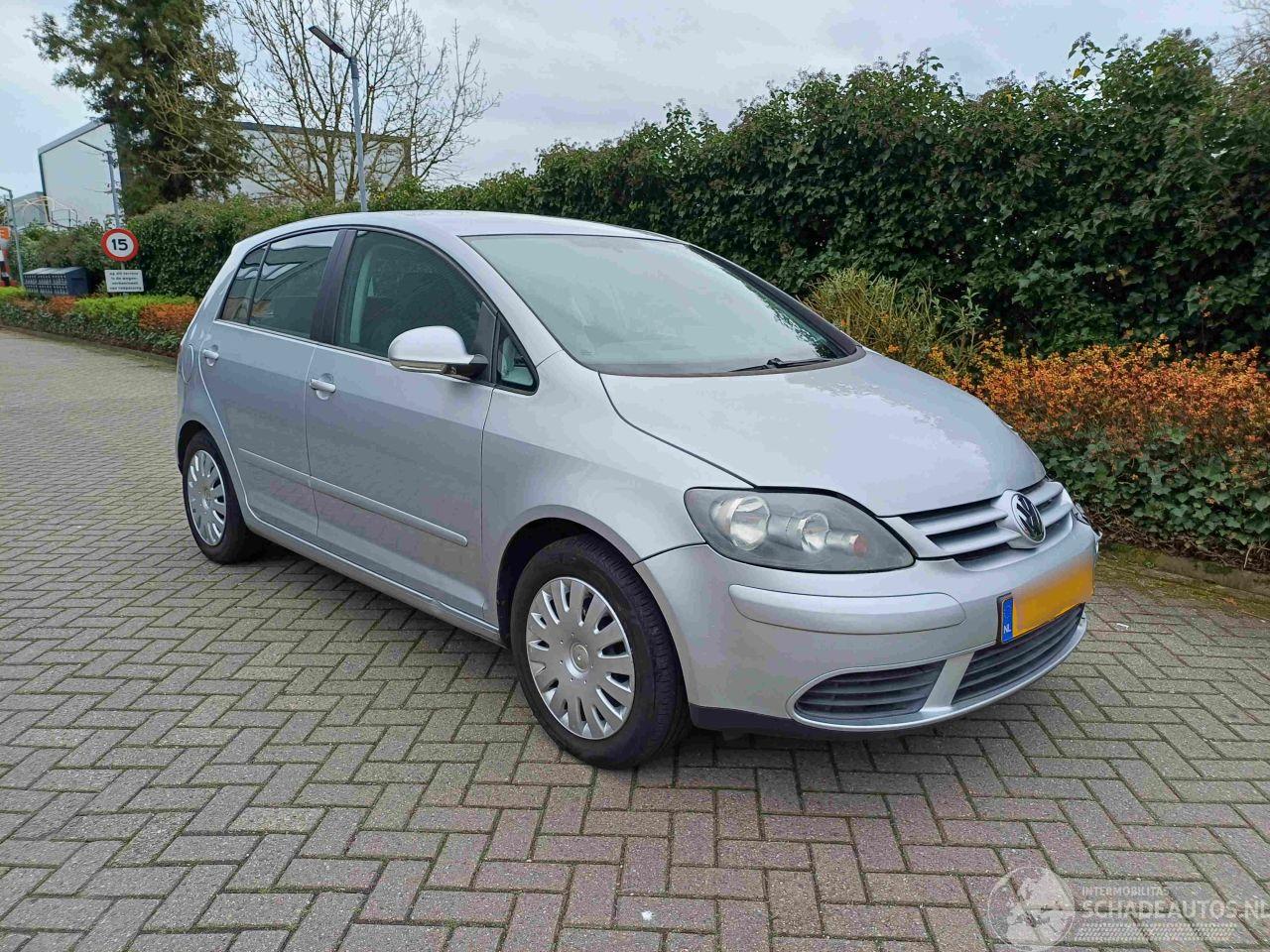 Volkswagen Golf plus 1.6 FSI Optive 3