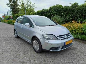 Coche accidentado Volkswagen Golf plus 1.6 FSI Optive 3 2007/5