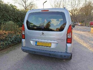 Peugeot Partner Tepee 1.6 VTi Access picture 17