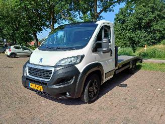 Peugeot Boxer 435 2.0 BlueHDI L4 MAXI oprijwagen / autoambulance picture 19