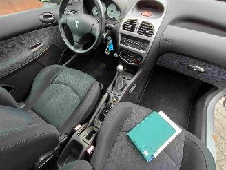 Peugeot 206 1.4 Quiksilver picture 7