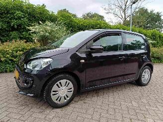 Auto incidentate Volkswagen Up! 1.0 high up ! BlueMotion 2015/6