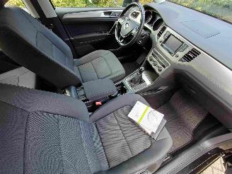Volkswagen Golf Sportsvan 1.2 TSI Highline picture 9