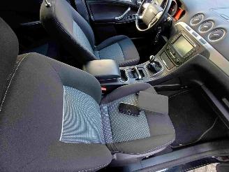 Ford Galaxy 1.6 SCTi Trend Business 7 persoons 118kw picture 7