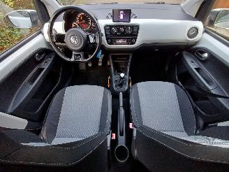 Volkswagen Up! 1.0 high up! BlueMotion White navi & ac picture 8