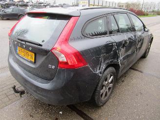 Volvo V-60 2.0 D3 120kW E5 Aut. CLIMA NAVI picture 4